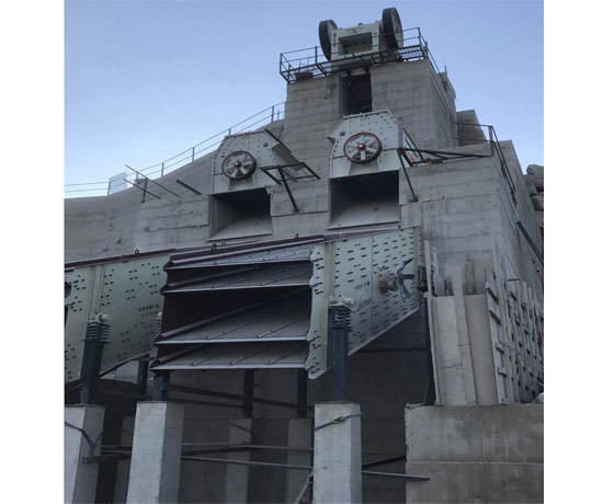 重型錘式破碎機(jī).jpg